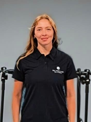 Romina Contreras, Account Assistant